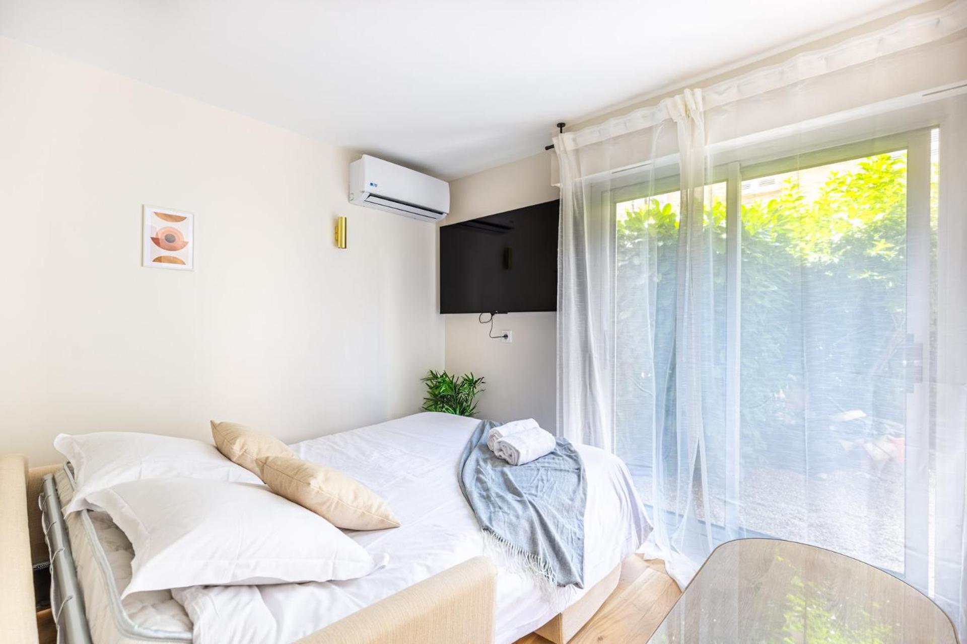 Lavie Maison Balneo Garden Flat Μπορντό Εξωτερικό φωτογραφία