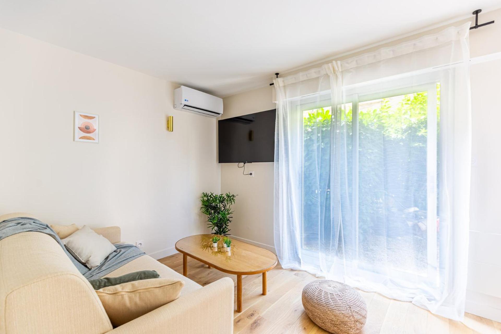 Lavie Maison Balneo Garden Flat Μπορντό Εξωτερικό φωτογραφία