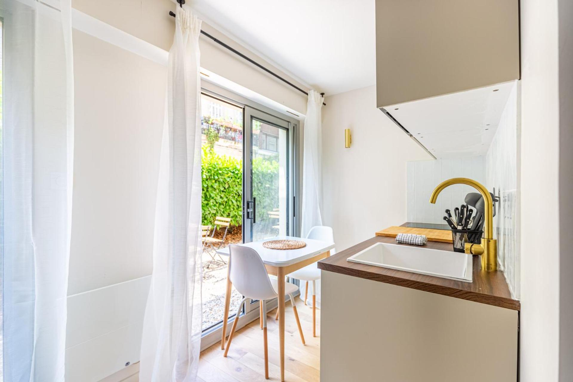 Lavie Maison Balneo Garden Flat Μπορντό Εξωτερικό φωτογραφία