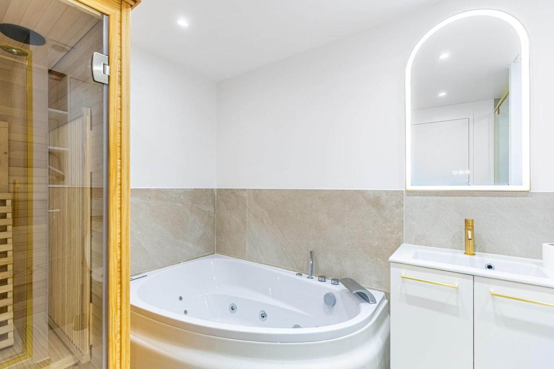 Lavie Maison Balneo Garden Flat Μπορντό Εξωτερικό φωτογραφία