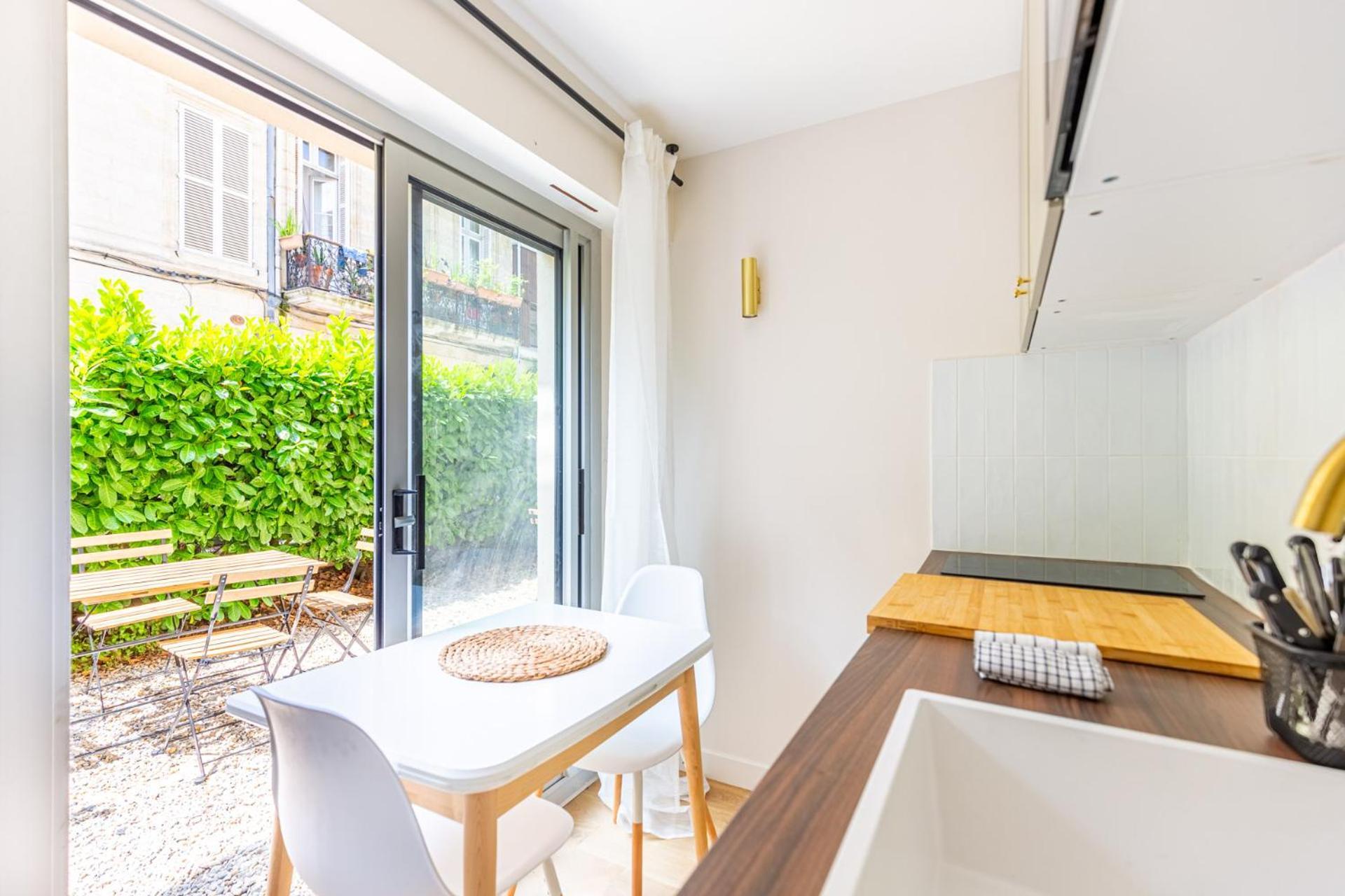 Lavie Maison Balneo Garden Flat Μπορντό Εξωτερικό φωτογραφία