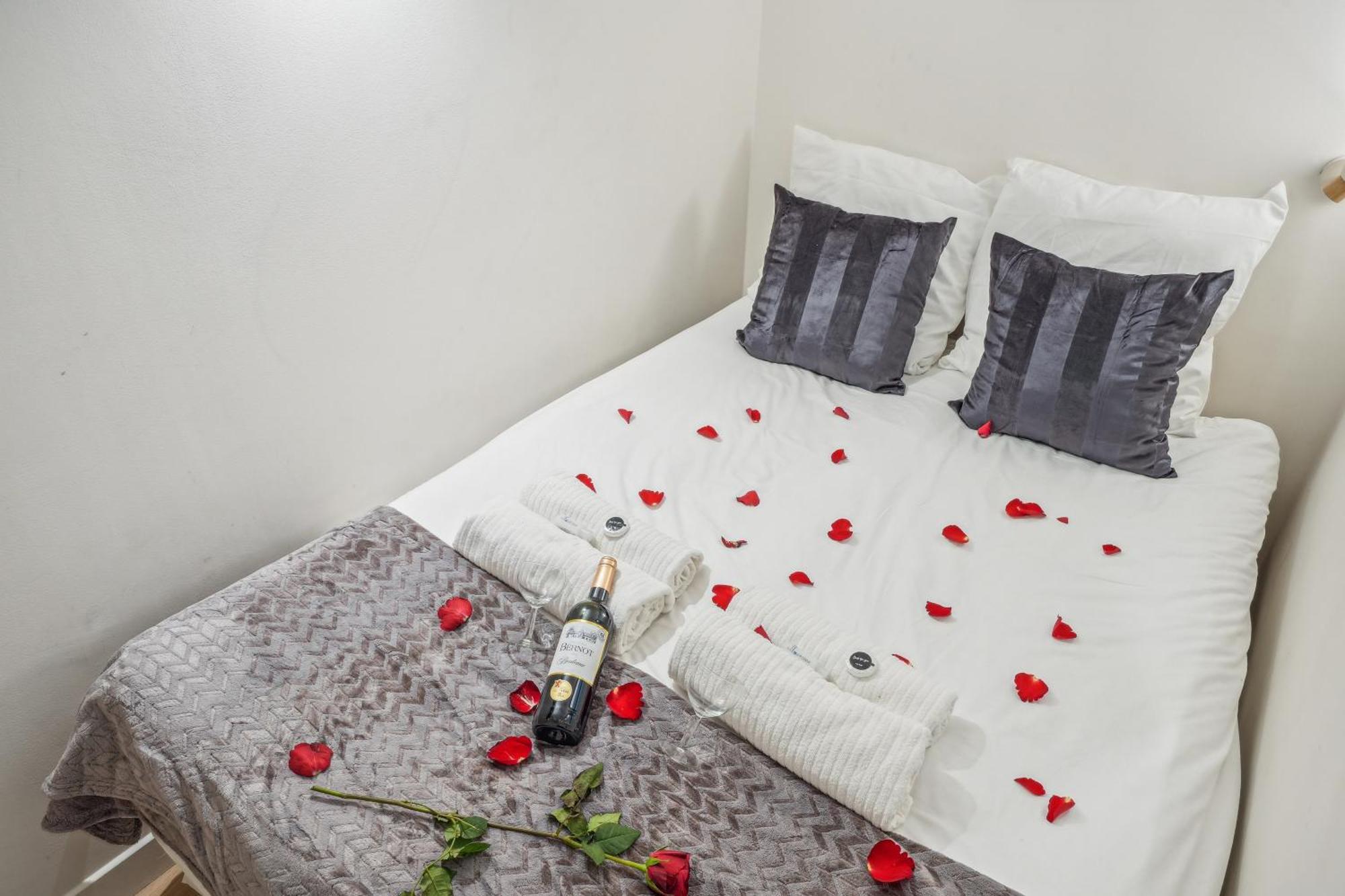 Lavie Maison Balneo Garden Flat Μπορντό Εξωτερικό φωτογραφία