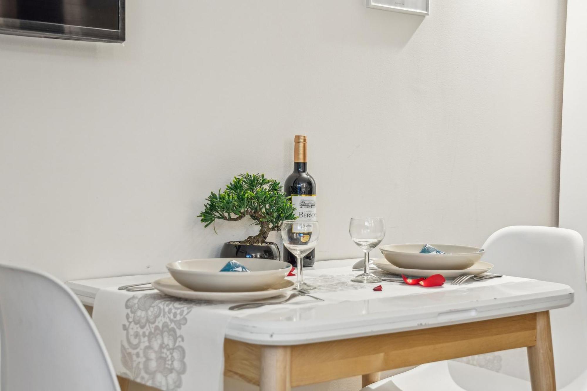 Lavie Maison Balneo Garden Flat Μπορντό Εξωτερικό φωτογραφία