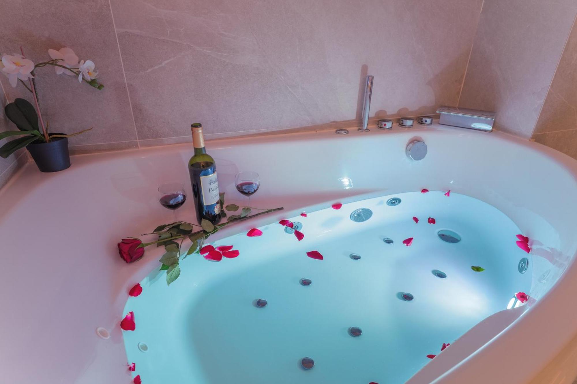 Lavie Maison Balneo Garden Flat Μπορντό Εξωτερικό φωτογραφία